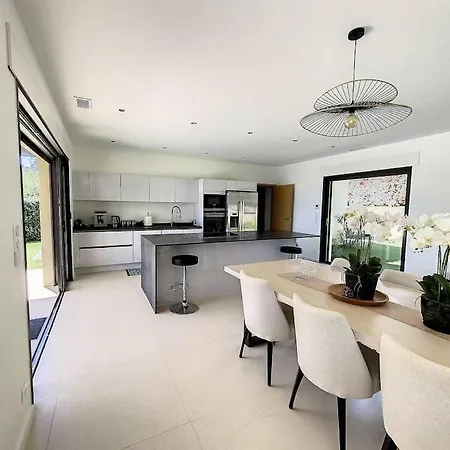 Luxueuse De 4 Suites, Climatisation, Vue Mer, Piscine Villa Grimaud
