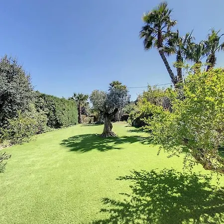 Villa Luxueuse De 4 Suites, Climatisation, Vue Mer, Piscine