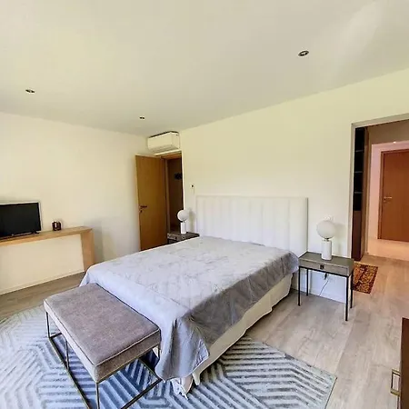 Luxueuse De 4 Suites, Climatisation, Vue Mer, Piscine * 格里莫